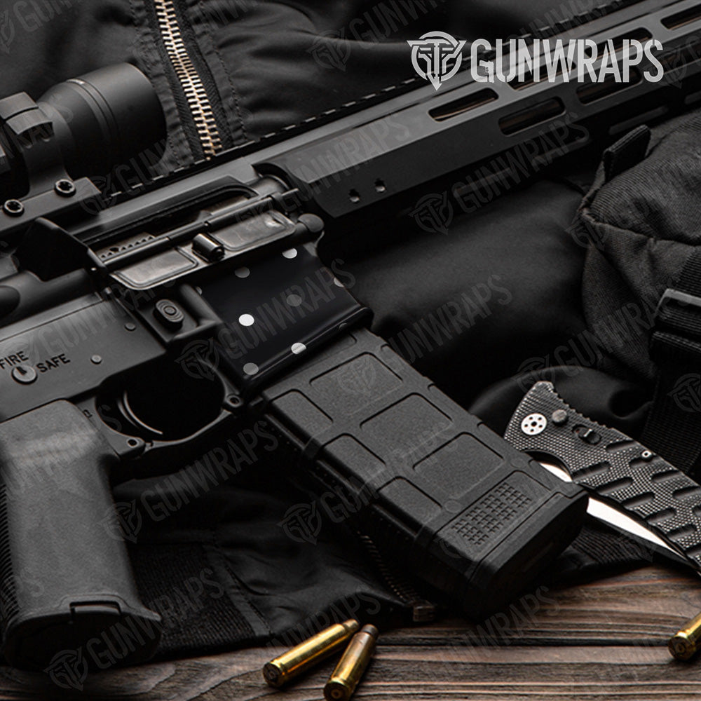 AR-15 Mag Well Dotted Grayscale Gun Skin Vinyl Wrap