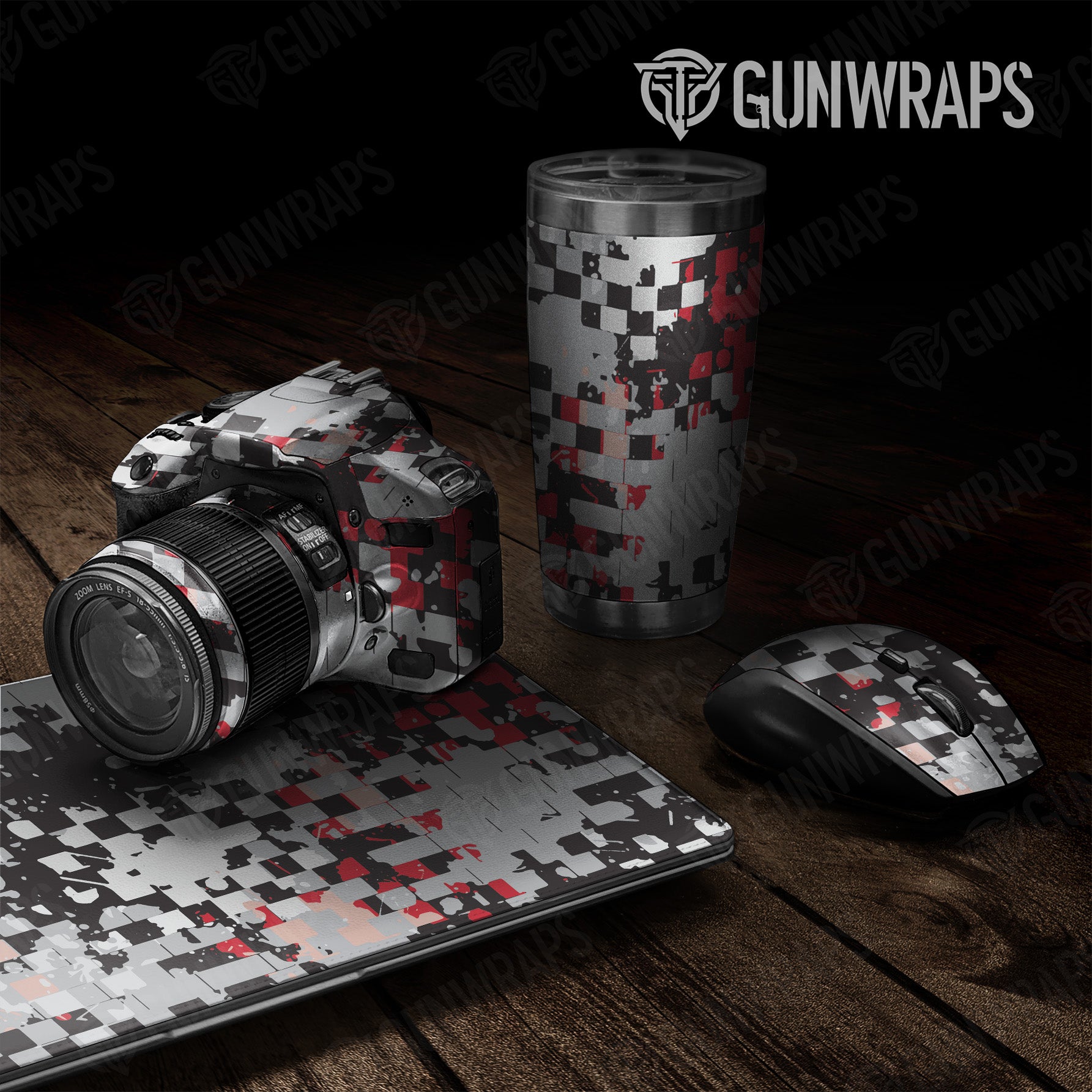 Broken Plaid Red Camo Universal Sheet